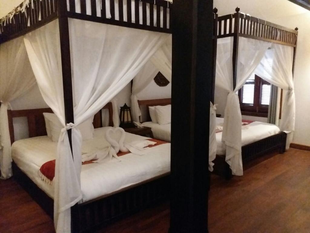 Royal Peacock Boutique Hotel Luang Prabang Exterior photo