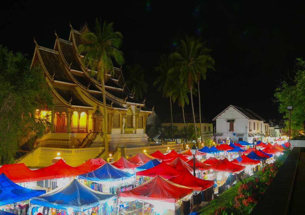 Royal Peacock Boutique Hotel Luang Prabang Exterior photo